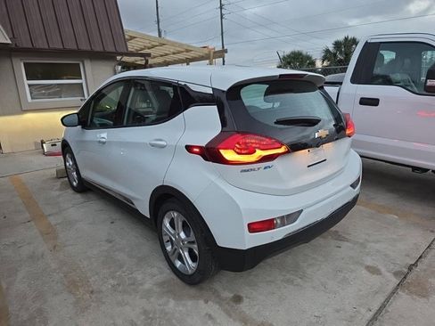 Used 2021 Chevrolet Bolt LT image 4