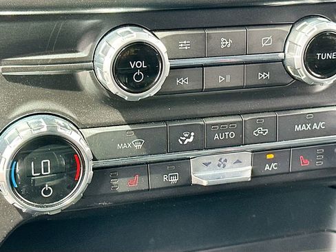 Used 2021 Ford F150 XLT w/ Equipment Group 302A High RWD image 20