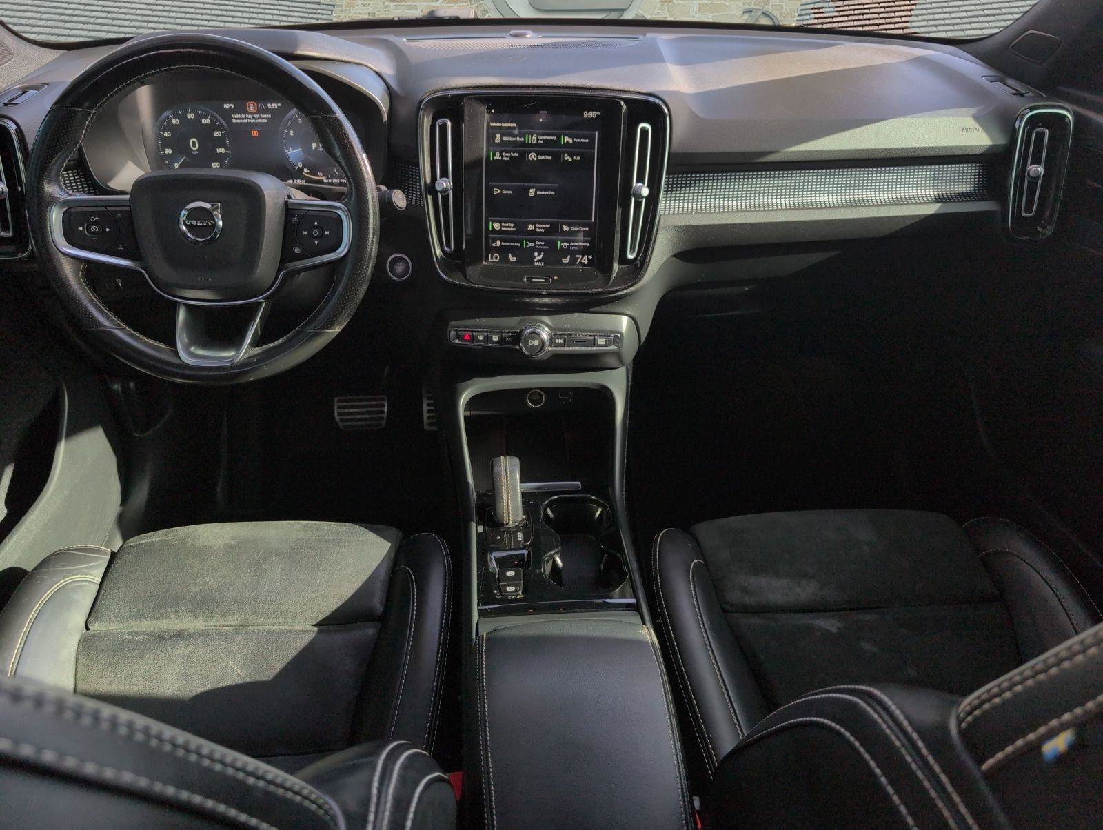Used 2021 Volvo XC40 T5 R-Design w/ Protection Package AWD/4WD image 16