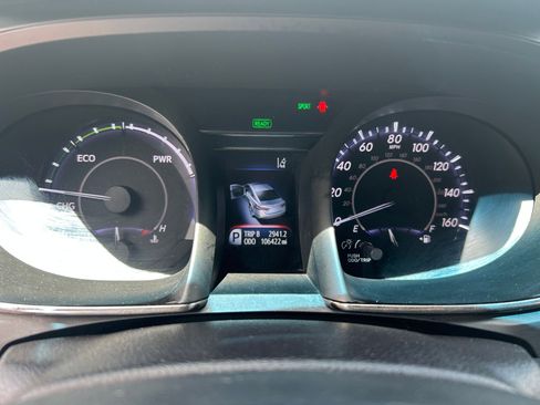 Used 2016 Toyota Avalon Limited w/ Toyota Safety Sense Package FWD image 16