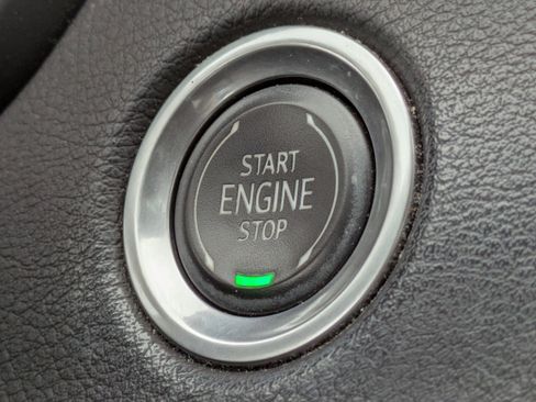 Used 2021 Cadillac XT4 Premium Luxury w/ Driver Assist Package image 31