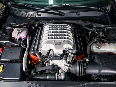 Used 2020 Dodge Charger SRT Hellcat w/ Harman/Kardon Audio Group image 18