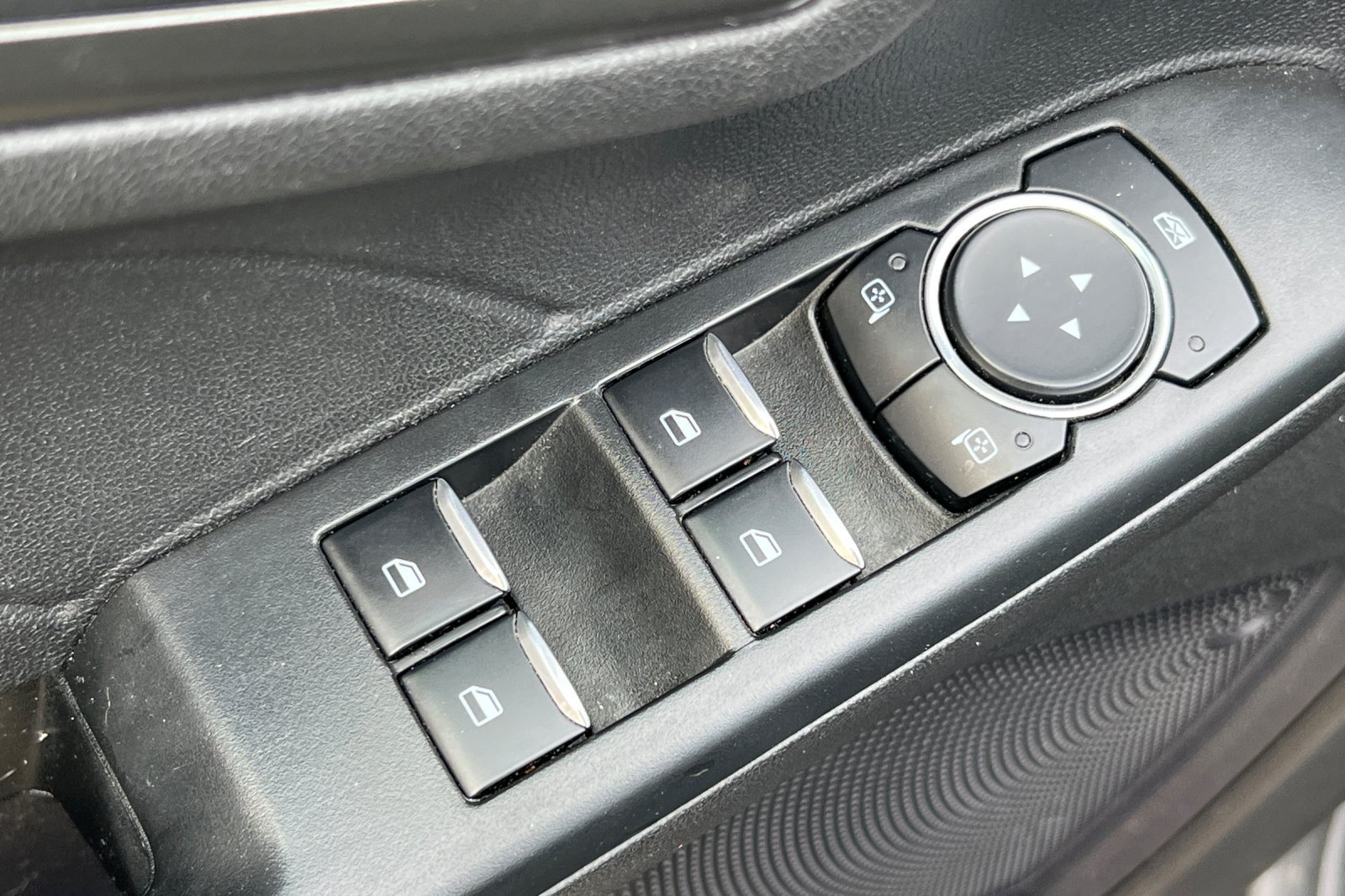 Used 2024 Ford Escape Active FWD image 12