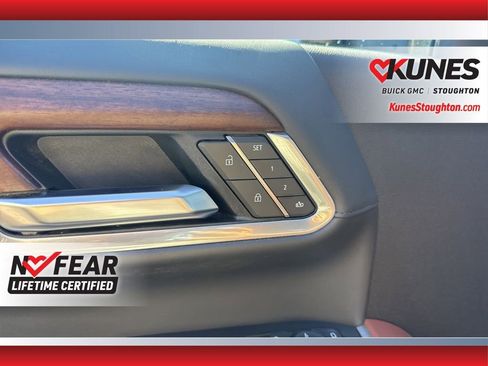 Used 2025 GMC Sierra 3500 Denali Ultimate image 21