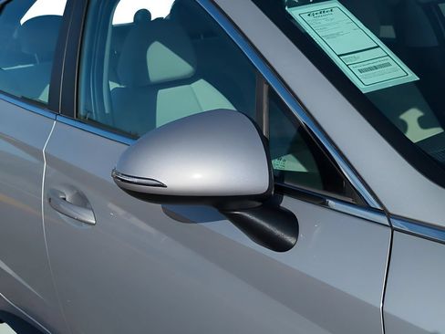 Used 2023 Hyundai Sonata SEL FWD image 25