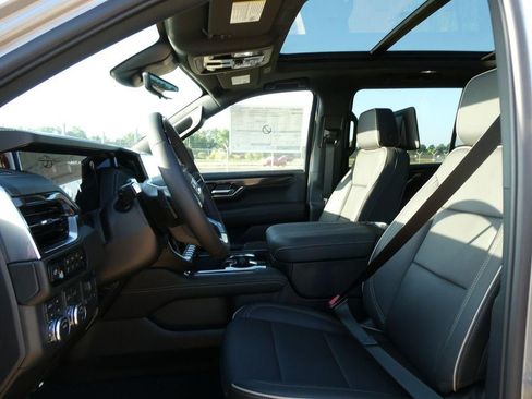 New 2026 GMC Yukon XL Elevation w/ Elevation Premium Package AWD/4WD image 16