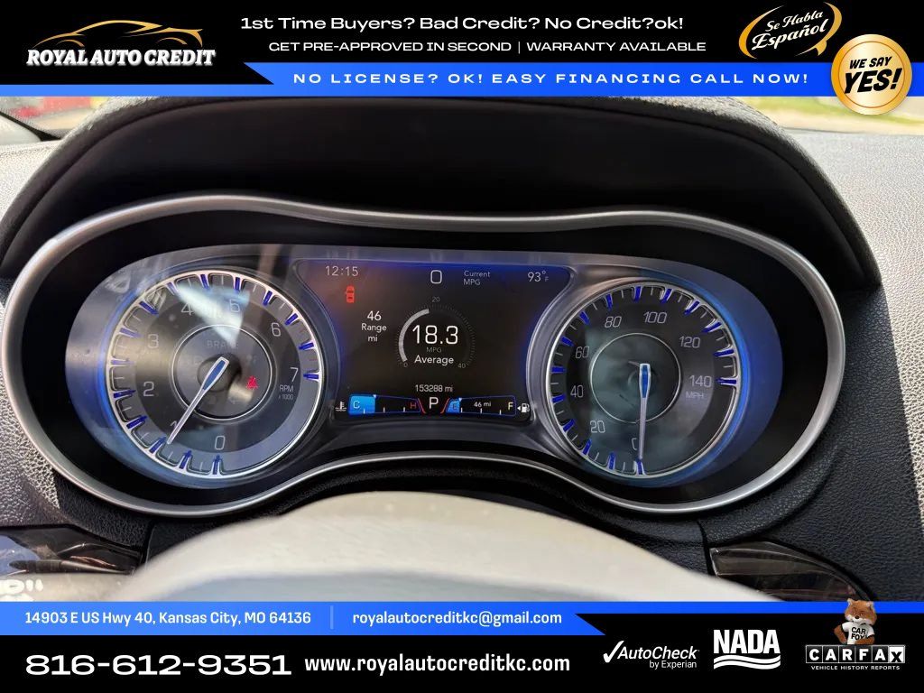 Used 2017 Chrysler 300 C w/ Safetytec Plus Group AWD/4WD image 11