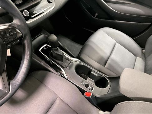 Used 2024 Toyota Corolla LE FWD image 20