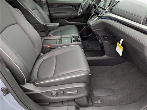 Certified 2026 Honda Odyssey Touring image 23