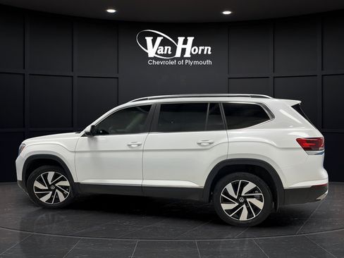 Used 2024 Volkswagen Atlas SEL AWD/4WD image 4