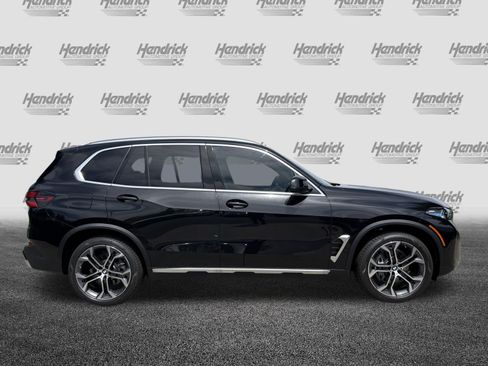 Used 2026 BMW X5 sDrive40i w/ Premium Package RWD image 10