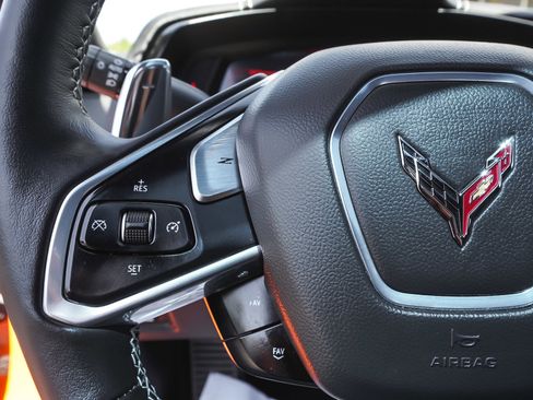 Used 2023 Chevrolet Corvette Stingray Preferred Cpe RWD image 17