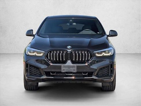 Certified 2023 BMW X6 xDrive40i w/ Premium Package AWD/4WD image 2