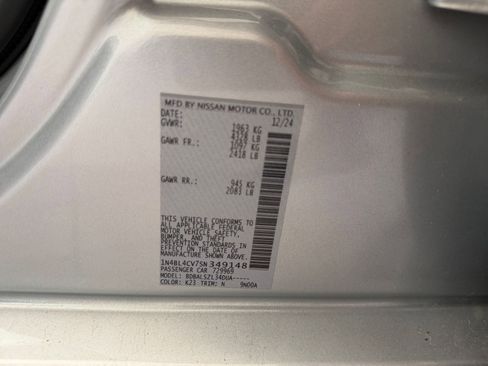 Used 2025 Nissan Altima 2.5 SR image 23