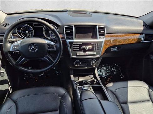 Used 2014 Mercedes-Benz ML 350 BlueTEC 4MATIC image 15