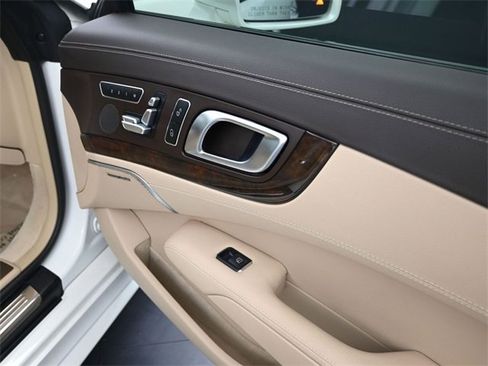 Used 2019 Mercedes-Benz SL 450 w/ Premium Package image 25
