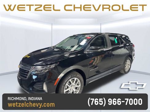 Used 2022 Chevrolet Equinox LT w/ Driver Convenience Package AWD/4WD image 2