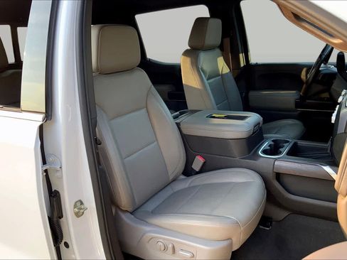 Used 2020 GMC Sierra 1500 SLT w/ SLT Premium Plus Package RWD image 8