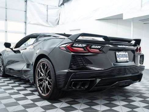 Used 2024 Chevrolet Corvette Stingray Preferred Conv w/ Z51 Performance Package RWD image 7