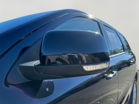 Used 2024 Dodge Durango GT image 11