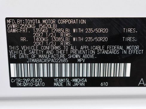 Certified 2023 Toyota bZ4X Limited w/ Weather Package image 34