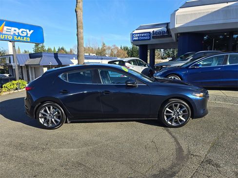 Used 2024 MAZDA MAZDA3 s image 8