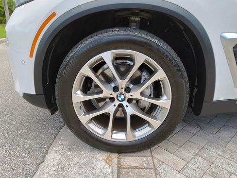 Used 2025 BMW X5 sDrive40i w/ Parking Assistance Package RWD image 51