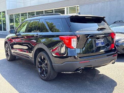 Used 2023 Ford Explorer ST-Line AWD/4WD image 5