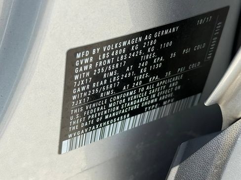 Used 2017 Volkswagen Tiguan Limited w/ Premium Package FWD image 37