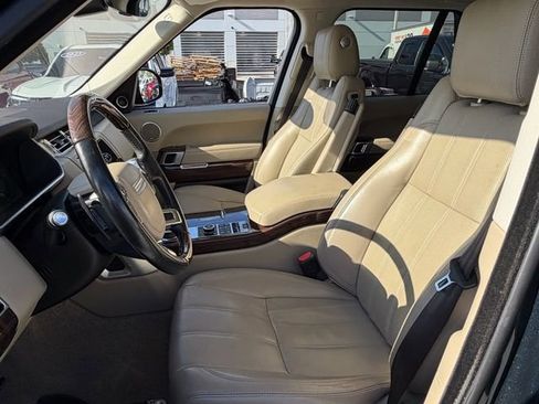 Used 2017 Land Rover Range Rover HSE AWD/4WD image 5