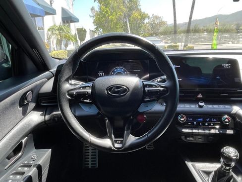 Used 2022 Hyundai Elantra N FWD image 27