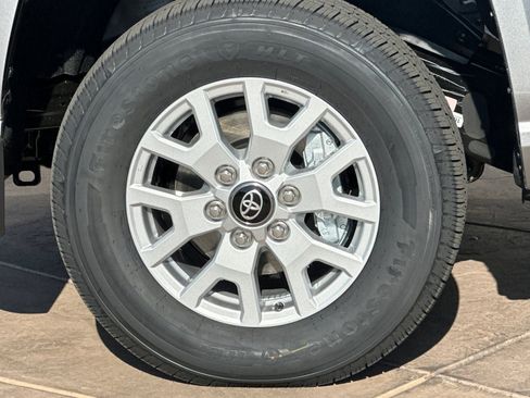 New 2026 Toyota Tacoma SR5 image 32