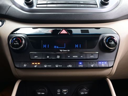 Used 2016 Hyundai Tucson Limited w/ Option Group 03 image 21