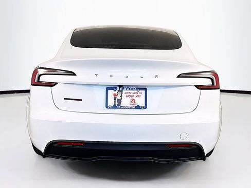 Used 2025 Tesla Model 3 Long Range image 8