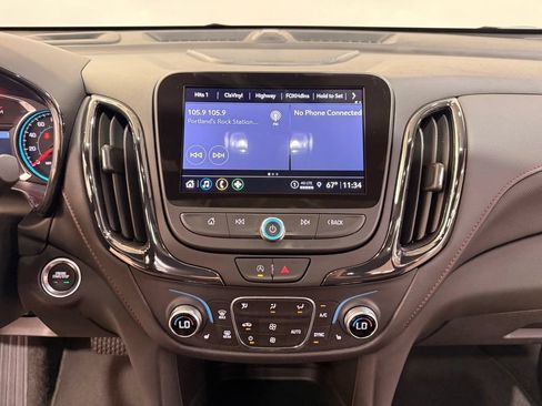 Certified 2023 Chevrolet Equinox RS w/ RS Leather Package AWD/4WD image 23