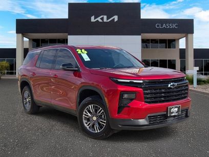 Used 2026 Chevrolet Traverse LT