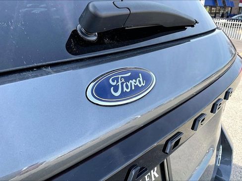 Certified 2025 Ford Explorer ST-Line w/ Premium Package image 32