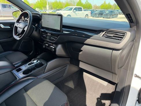 Used 2023 Ford Escape ST-Line Select w/ Tech Pack #1 AWD/4WD image 10