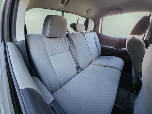 Used 2022 Toyota Tacoma SR5 w/ Technology Package image 13