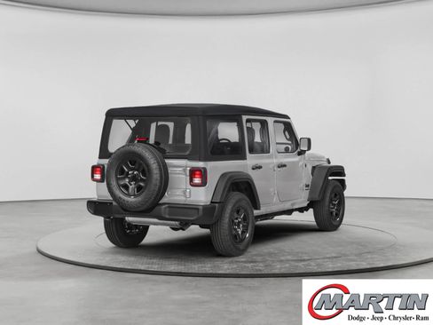 Used 2024 Jeep Wrangler Unlimited Sport AWD/4WD image 2