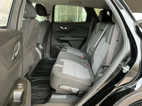 Used 2024 Chevrolet Blazer LT w/ Convenience Package image 18