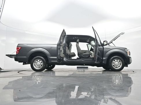 Used 2019 Ford F150 XL image 45