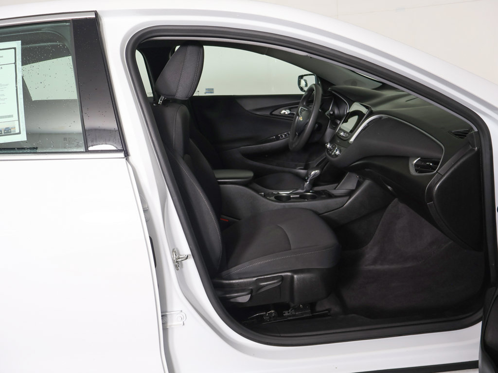 Used 2024 Chevrolet Malibu LS w/ LPO, Floor Liner Package FWD image 27