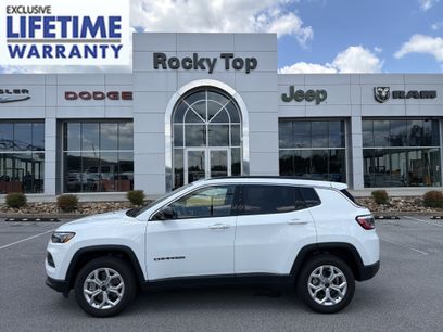 New 2026 Jeep Compass Latitude