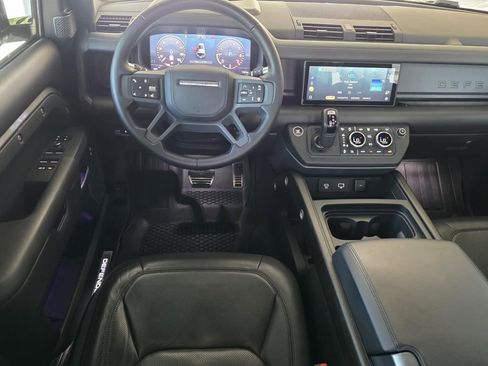 Used 2020 Land Rover Defender 110 X AWD/4WD image 13