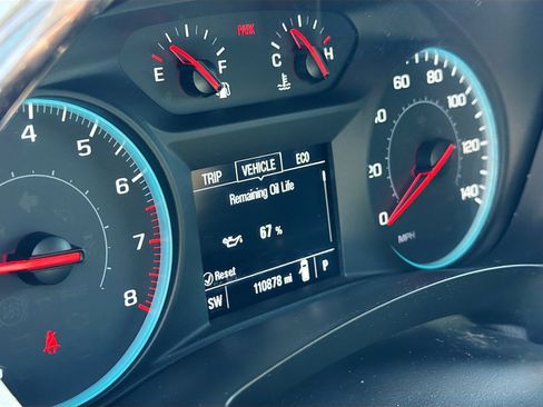 Used 2020 Chevrolet Traverse LS FWD image 8