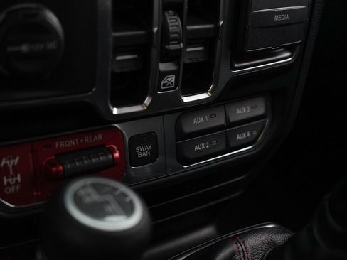 Used 2020 Jeep Wrangler Unlimited Rubicon w/ LED Lighting Group image 17