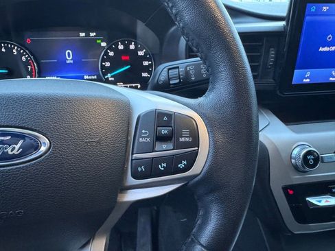 Used 2023 Ford Explorer XLT w/ Class IV Trailer Tow Package image 17