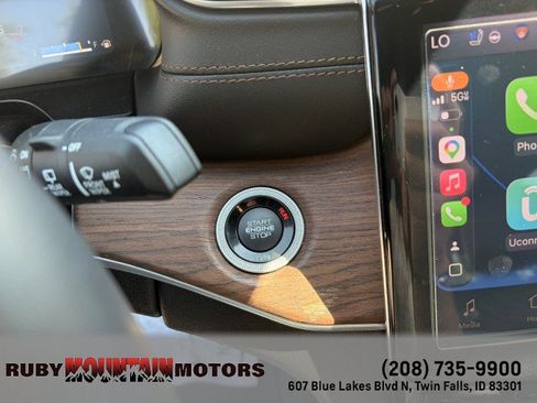 Used 2023 Jeep Grand Cherokee Summit w/ Adv Protech Group IV AWD/4WD image 22