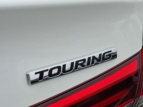 Used 2024 Honda Civic Touring image 32